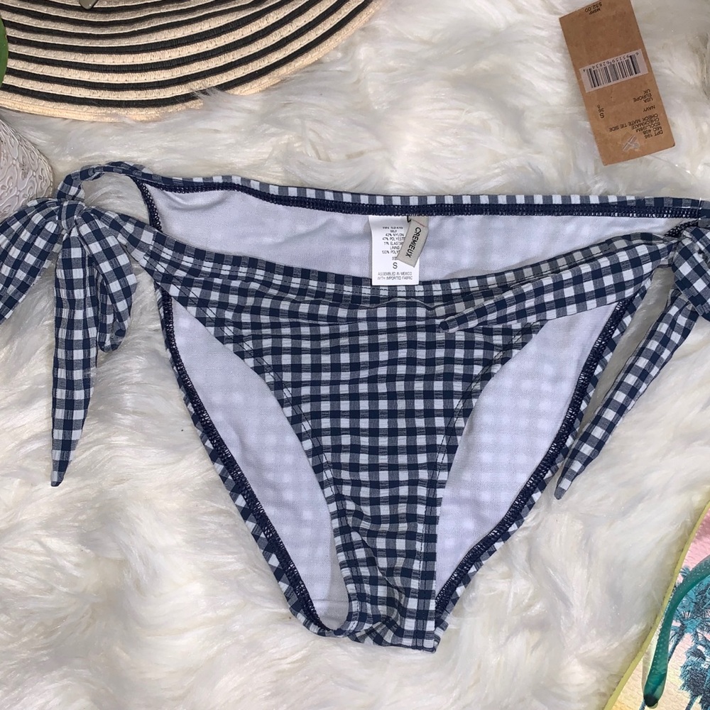 COPY - Cremieux “checkmate” gingham bikini bottom…